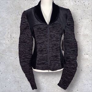 Samuel Dong Womens Velvet Top Full Zip Black Rouched Crinkle Sleeves Large NWT